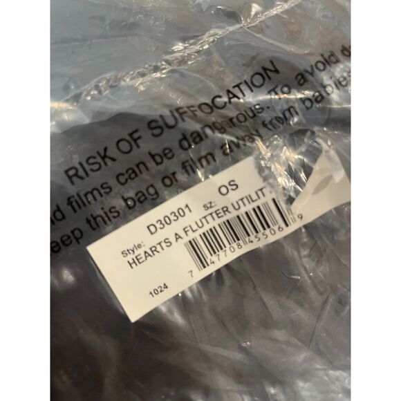 ~ NEW Brighton Hearts a Flutter Crossbody Bag Utility Black Red Love Silver Hrdw - Picture 13 of 13